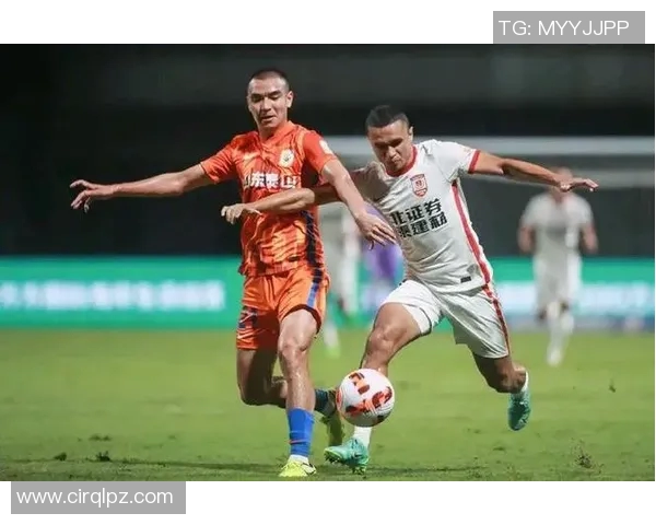 以传球为核心战术探索：提升球队整体协同与进攻效率的关键策略